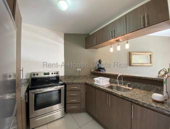 Venta de apartamento amueblado con 3 habitaciones y piscina #27-327 GS