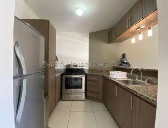 Venta de apartamento amueblado con 3 habitaciones y piscina #27-327 GS