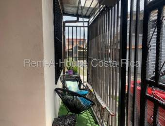 Venta de casa de una planta con 3 habitaciones y 2 baños #27-287 GS