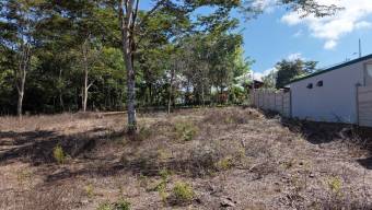 SE VENDE TERRENO PLANO Y LISTO PARA CONSTRUIR CON UBICACION ESTRATEGICA
