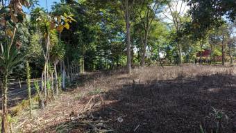 SE VENDE TERRENO PLANO Y LISTO PARA CONSTRUIR CON UBICACION ESTRATEGICA