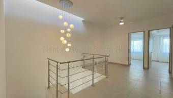 Venta de Casa en San Rafael de Escazú. RAH 27-316