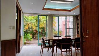 Venta de Casa en Francisco Peralta, San José. RAH 26-653 