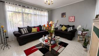 Venta de Casa en Curridabat-Tirráses. RAH 27-292 Venta de Casa en Curridabat-Tirráses. RAH 27-292