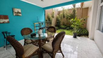 Venta de Casa en Curridabat-Tirráses. RAH 27-292 Venta de Casa en Curridabat-Tirráses. RAH 27-292