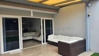 Se alquila casa en San Rafael Escazú 26-385