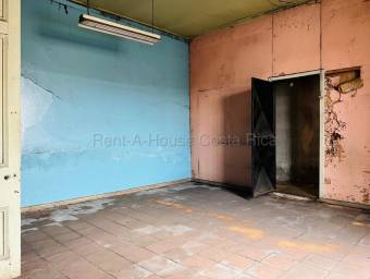 Venta de Lote en El Centro de Heredia. RAH 27-293 INVERSIÓN