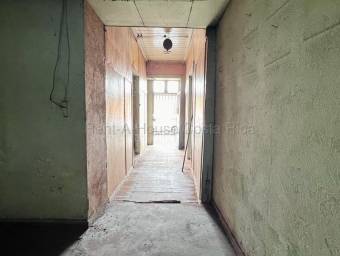 Venta de Lote en El Centro de Heredia. RAH 27-293 INVERSIÓN