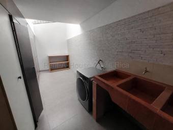 Se vende casa en San Pablo Heredia 27-367