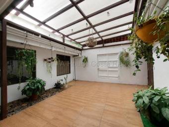 Se vende casa en San Pablo Heredia 27-367