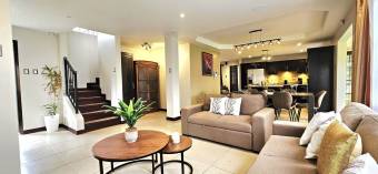 Venta de Casa en Las Nubes de Coronado, San José. Cod.CV5448