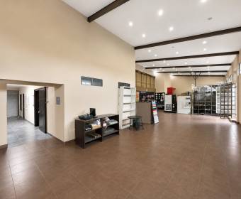 Commercial building for sale on Calle Meza, Alajuela.