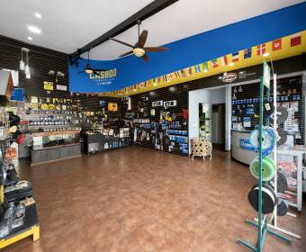 Commercial building for sale on Calle Meza, Alajuela.