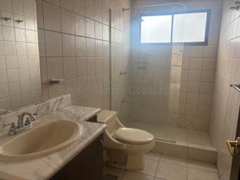 Venta de Apartamento en Mora-Colón. RAH 27-323