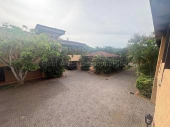 Venta de Apartamento en Mora-Colón. RAH 27-323