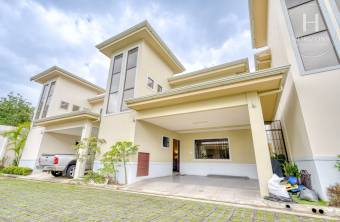 Se Vende Casa en Subcondominio de Residencial Altamonte, Granadilla de Curridabat 3 Habita
