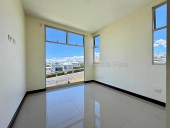 Venta de Apartamento en Ulloa-Heredia. RAH 27-411