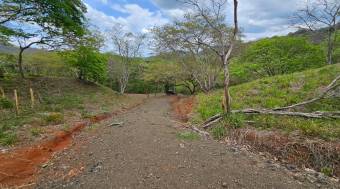 Terreno con Vistas Panorámicas - Listo para Construir