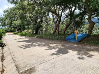 Venta de Lote en Desamparaditos de Puriscal. RAH 27-397