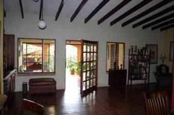 Alquiler de Casa en Mora-Colón. RAH 27-389