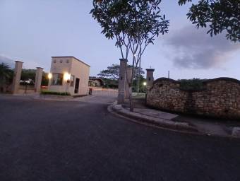 Alquiler de Casa en Condominio Brisas de la Sabana, Nicoya. RAH 27-343
