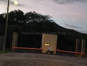 Alquiler de Casa en Condominio Brisas de la Sabana, Nicoya. RAH 27-343