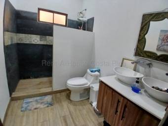 Alquiler de Casa en Condominio Brisas de la Sabana, Nicoya. RAH 27-343
