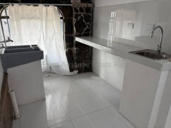 Venta de PROPIEDAD AMUEBLADA en Montes de Oca-San Rafael. RAH 27-334