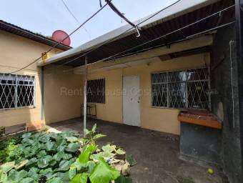 Venta de Local Comercial en Tibás-San Juan. RAH 27-339 INVERSIÓN, ₡ 180,000,000, 3, San José, Tibás