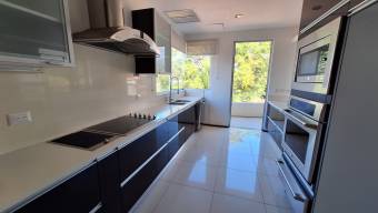 Vendo Apartamento en Condominio Veredas del Río  Santa Ana, San José 