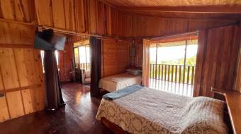 VENTA DE CABAÑA DE MONTAÑA EN MIRAVALLES, PEREZ ZELEDON VISTA PANORAMICA Y POTENCIAL AIRBNB