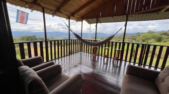VENTA DE CABAÑA DE MONTAÑA EN MIRAVALLES, PEREZ ZELEDON VISTA PANORAMICA Y POTENCIAL AIRBNB