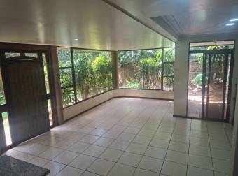 Se vende linda casa en Ayarco, Curridabat Se vende linda casa en Ayarco, Curridabat