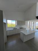 Se alquila apartamento en Santa Ana San José 26-2125