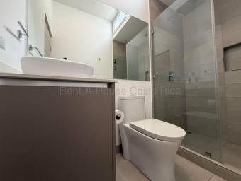 Se alquila casa en San Rafael Escazú 27-221
