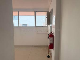 Se vende local comercial en San Rafael Escazú 27-413, $ 175,000, 1, San José, Escazú