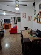 Se Vende 1 Casa y 2 Apartamentos Adjuntos en Llorente de Tibás , San Jose
