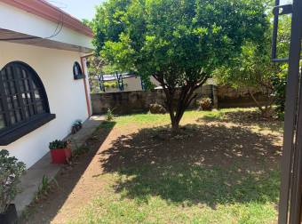Se Vende Hermosa Casa en la Asunción de Belen Heredia