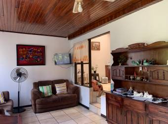 Se Vende Hermosa Casa en la Asunción de Belen Heredia