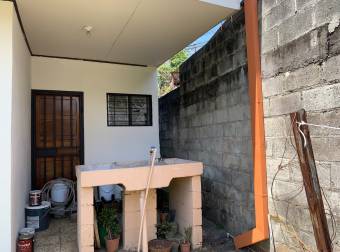 Se Vende Hermosa Casa en la Asunción de Belen Heredia