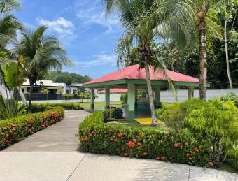 Vendo lote en Condominio Villa verde, Contiguo Entrada Punta Leona