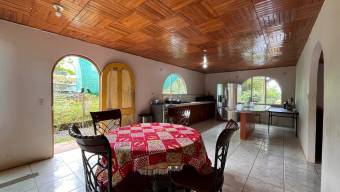 SE VENDE PROPIEDAD MIXTA COMERCIAL Y RESIDENCIAL SOBRE INTERAMERICANA