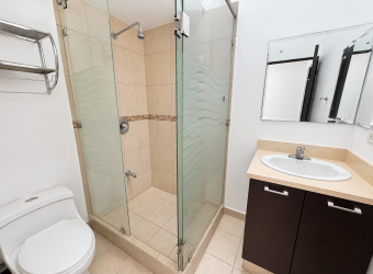 Casa tipo townhouse en venta en Condominio Santa Ana Hills