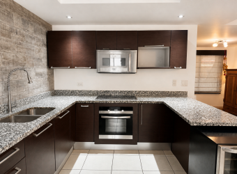 Casa tipo townhouse en venta en Condominio Santa Ana Hills