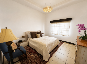 Casa tipo townhouse en venta en Condominio Santa Ana Hills