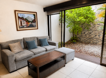 Casa tipo townhouse en venta en Condominio Santa Ana Hills