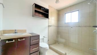 ¡En Venta! Casa en Condominio Sacramento 3 Habitaciones y Cuarto de Servicio nja1120