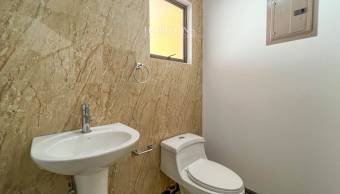 ¡En Venta! Casa en Condominio Sacramento 3 Habitaciones y Cuarto de Servicio nja1120