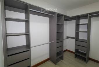 ¡Casa Nueva! de 3 Habitaciones y Oficina  Sala de TV en Condominio Distrito San Juan nja1