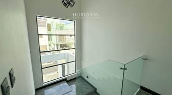 Estrene Moderna Casa en Venta Con 3 Habitaciones Amplias en Condominio Distrito San Juan n